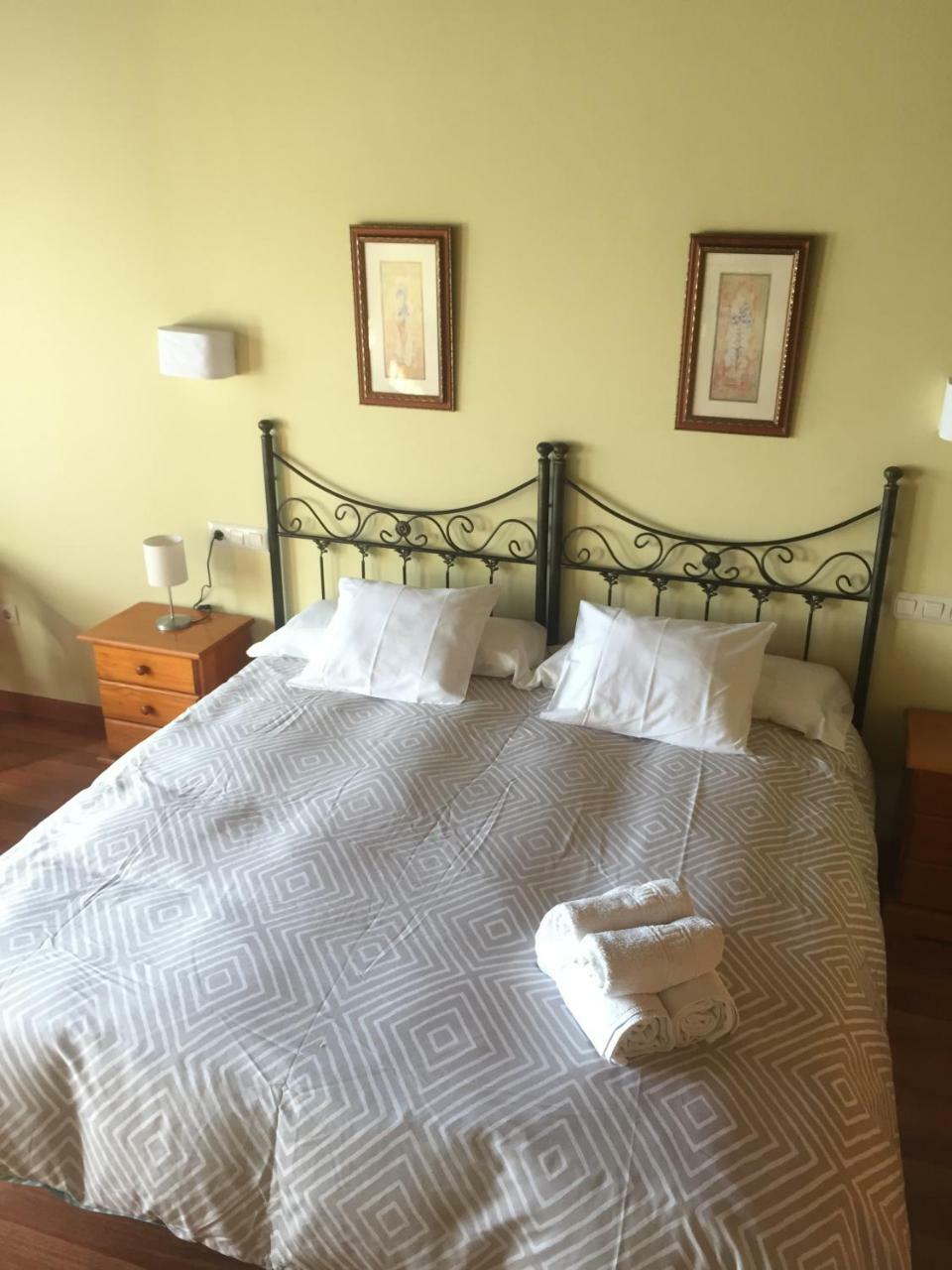 Apartamentos Rurales Azabache Villaviciosa  Esterno foto